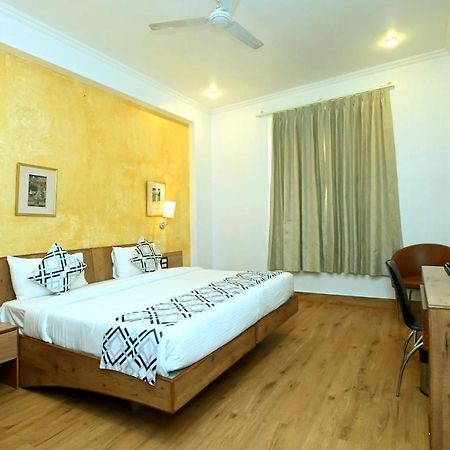 Hotel Yulia- Le Amour Inn Jaipur Buitenkant foto