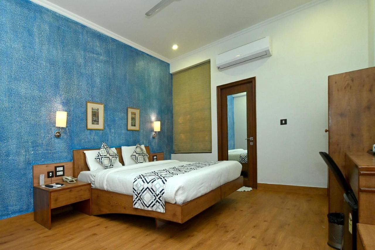 Hotel Yulia- Le Amour Inn Jaipur Buitenkant foto