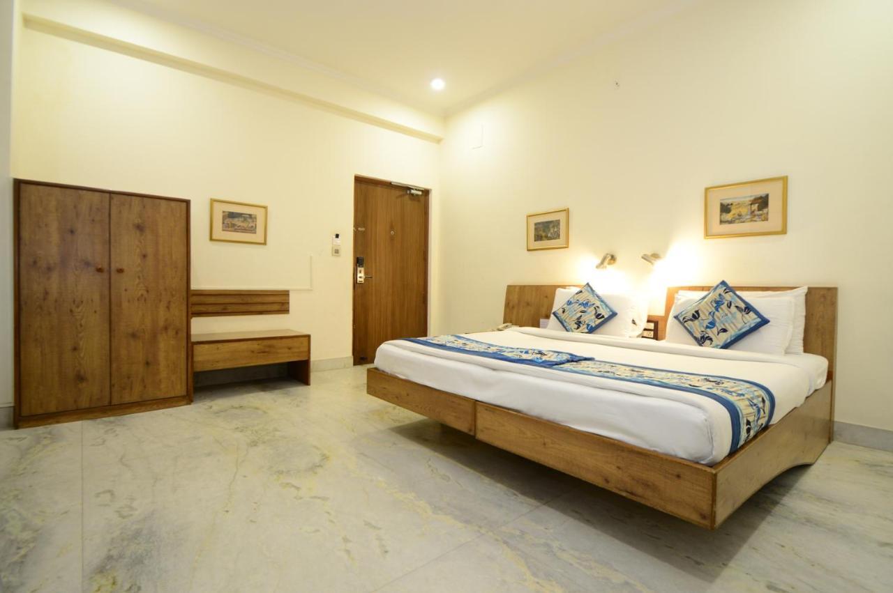 Hotel Yulia- Le Amour Inn Jaipur Buitenkant foto