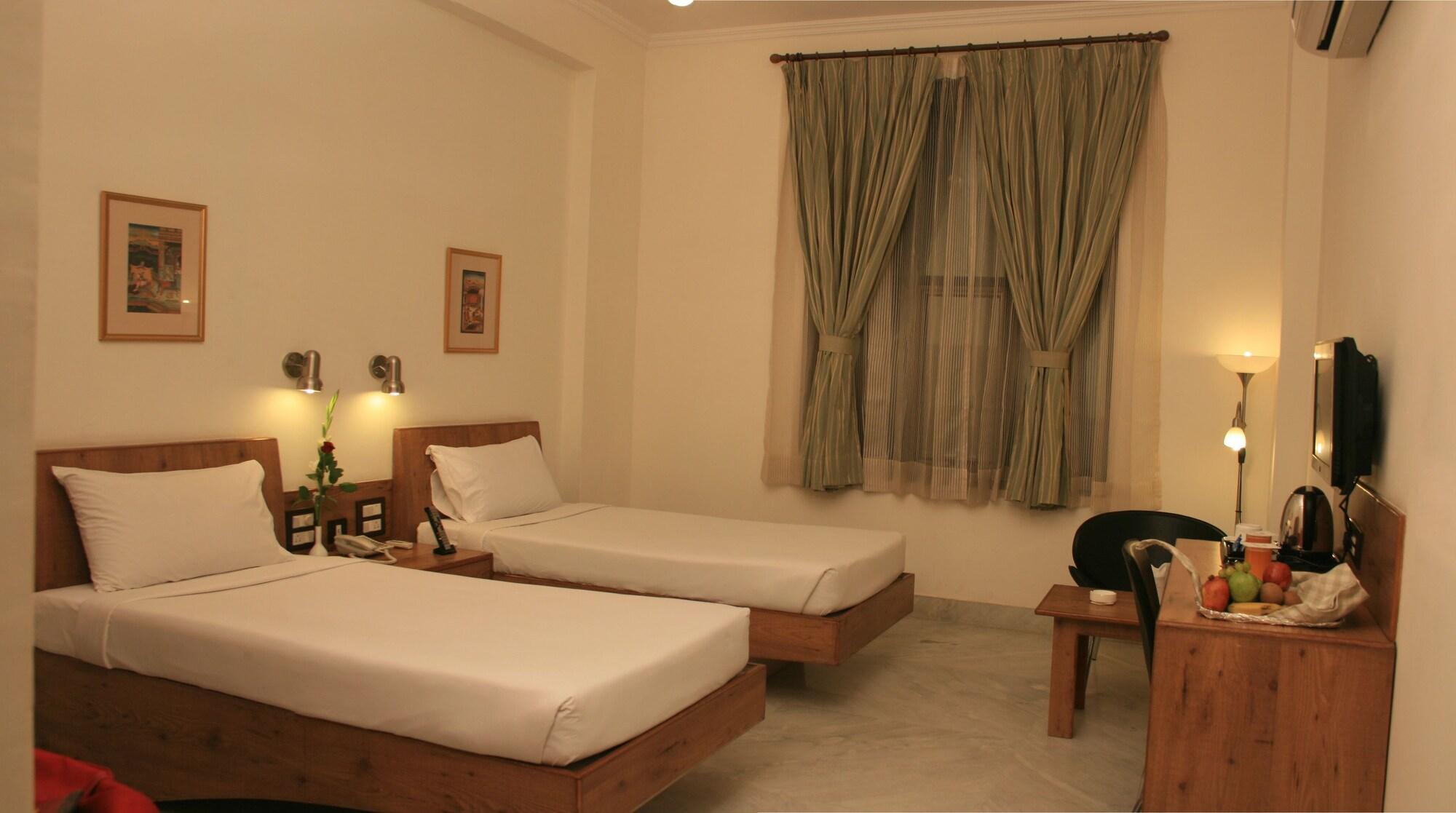 Hotel Yulia- Le Amour Inn Jaipur Buitenkant foto