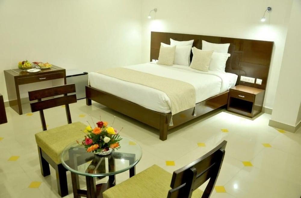Hotel Yulia- Le Amour Inn Jaipur Buitenkant foto