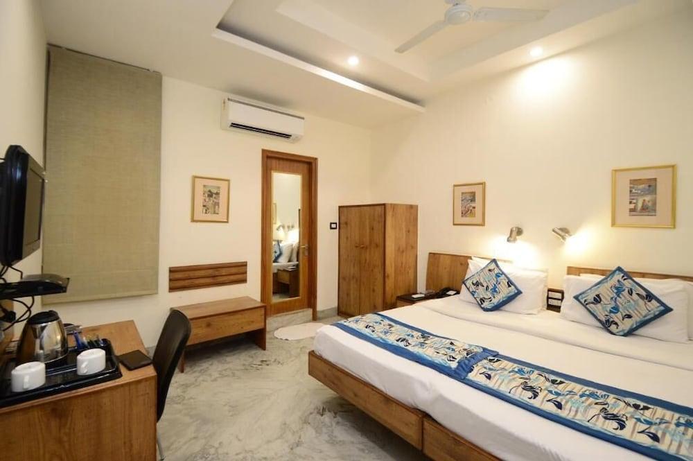 Hotel Yulia- Le Amour Inn Jaipur Buitenkant foto