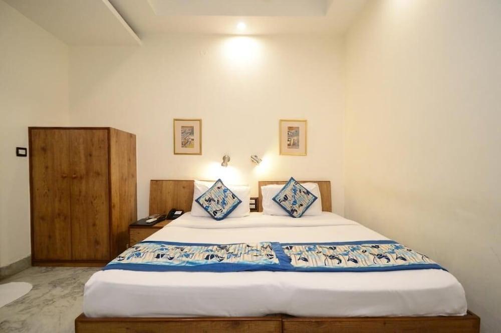 Hotel Yulia- Le Amour Inn Jaipur Buitenkant foto