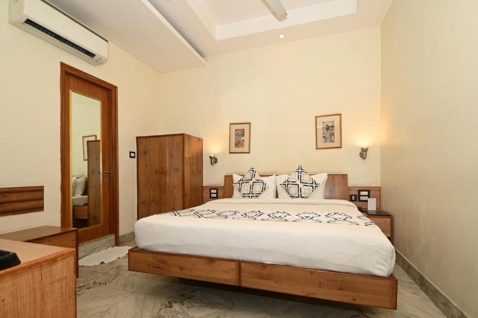 Hotel Yulia- Le Amour Inn Jaipur Buitenkant foto