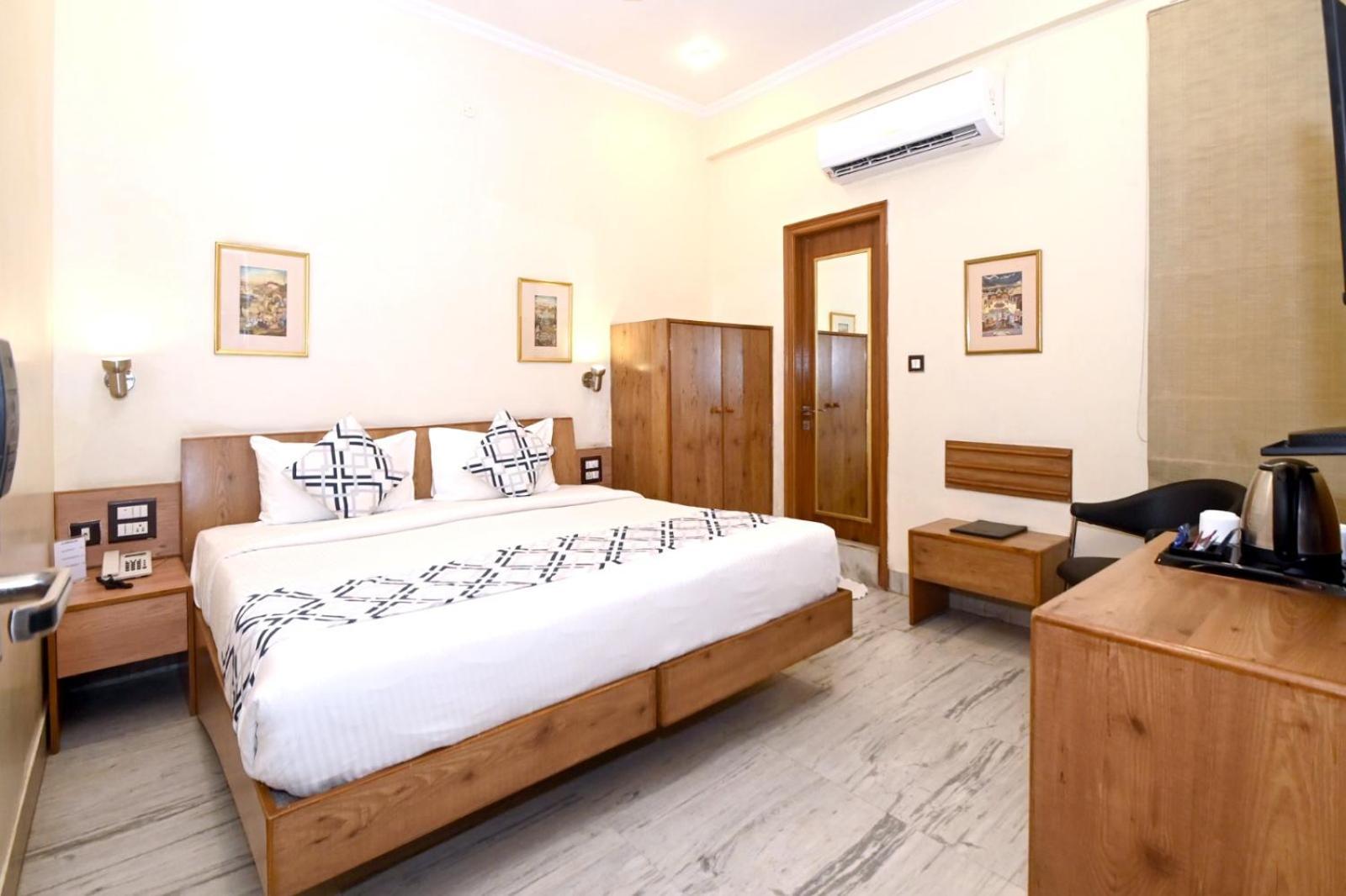 Hotel Yulia- Le Amour Inn Jaipur Buitenkant foto